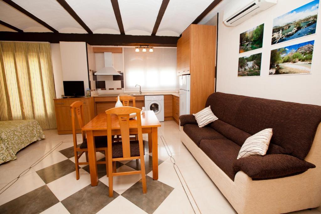 Apartahotel Al Alba Pozo Alcón Δωμάτιο φωτογραφία
